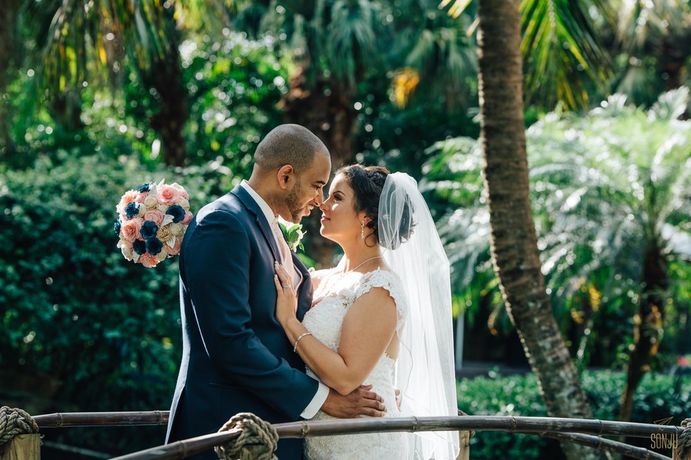 Fort-Lauderdale-Wedding-Photographer-Bamboo-Gallery-Stefanie-Dwayne-Sonju00015.jpg