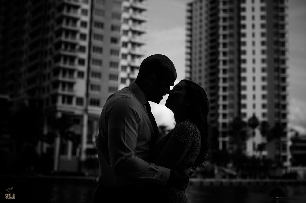  black and white silhouette from an Engagement session in Brickell, Florida&nbsp; 