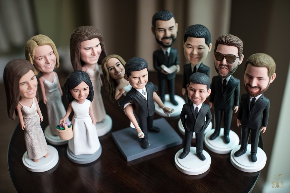  Best wedding party gifts ever - bobbleheads!&nbsp; 