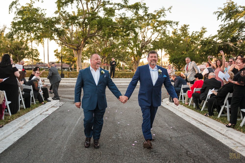 Hialeah-Casino-Miami-wedding-photos-same-sex-Luis-John-Sonju00009.jpg